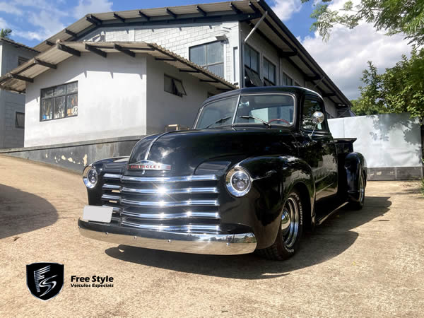 Chevrolet 3100 1951 – Black Sheep