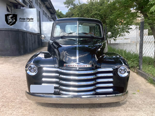 Chevrolet 3100 1951 – Black Sheep