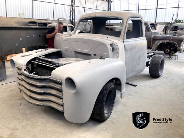Chevy 3100 Lenhadora