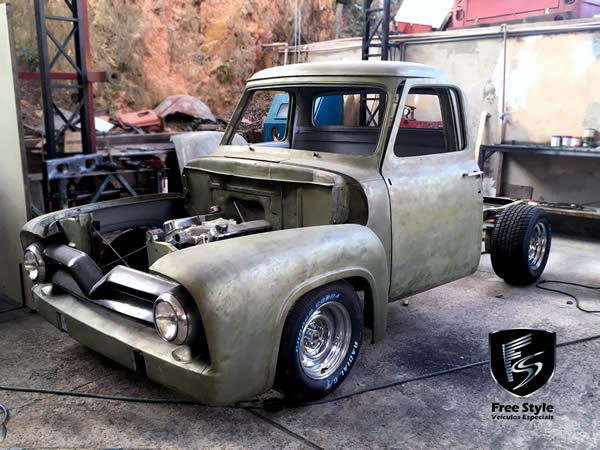 Ford F100 1955