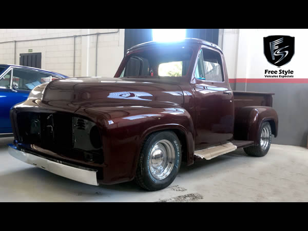 Ford F100 1955