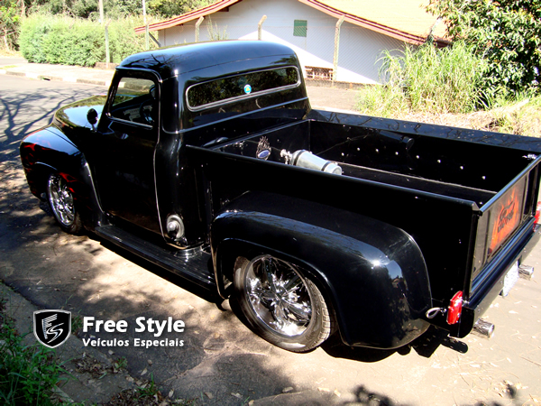 Ford F100 Hot Rod 